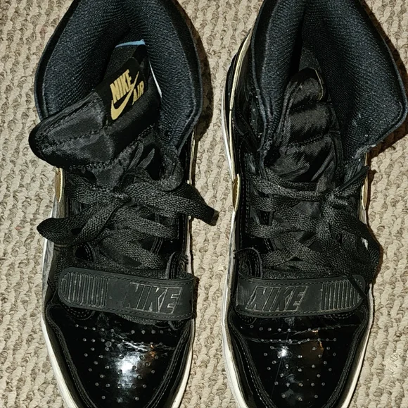 Men shoe - Picture 2 of 4